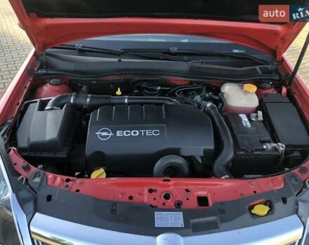 Красный Опель Астра, объемом двигателя 1.3 л и пробегом 229 тыс. км за 5990 $, фото 12 на Automoto.ua