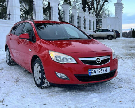 Червоний Опель Астра, об'ємом двигуна 1.3 л та пробігом 243 тис. км за 6800 $, фото 1 на Automoto.ua