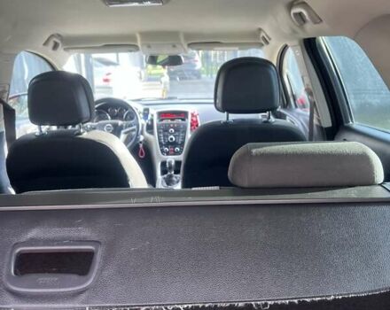 Красный Опель Астра, объемом двигателя 1.69 л и пробегом 220 тыс. км за 6600 $, фото 7 на Automoto.ua