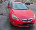 Красный Опель Астра, объемом двигателя 1.25 л и пробегом 319 тыс. км за 5000 $, фото 2 на Automoto.ua