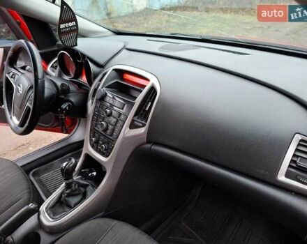 Червоний Опель Астра, об'ємом двигуна 1.4 л та пробігом 230 тис. км за 6500 $, фото 21 на Automoto.ua