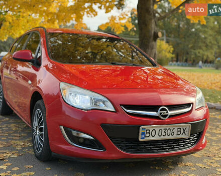 Опель Астра 2013 в Ровно на Automoto.ua Красный Опель Астра, объемом двигателя 1.7 л и пробегом 240 тыс. км за 6350 $, фото 9 на Automoto.ua