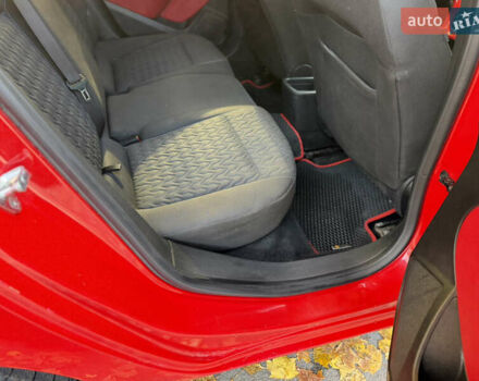 Опель Астра 2013 в Ровно на Automoto.ua Красный Опель Астра, объемом двигателя 1.7 л и пробегом 240 тыс. км за 5700 $, фото 71 на Automoto.ua