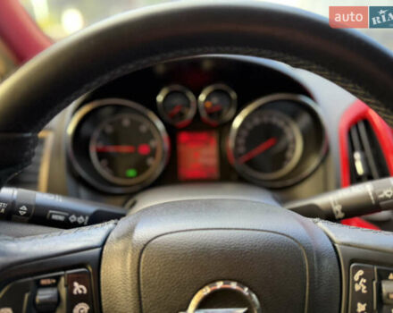 Опель Астра 2013 в Ровно на Automoto.ua Красный Опель Астра, объемом двигателя 1.7 л и пробегом 240 тыс. км за 5700 $, фото 48 на Automoto.ua