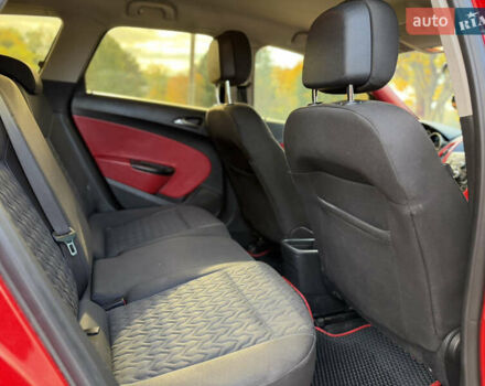 Опель Астра 2013 в Ровно на Automoto.ua Красный Опель Астра, объемом двигателя 1.7 л и пробегом 240 тыс. км за 5700 $, фото 74 на Automoto.ua