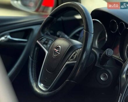 Красный Опель Астра, объемом двигателя 1.7 л и пробегом 266 тыс. км за 8500 $, фото 10 на Automoto.ua