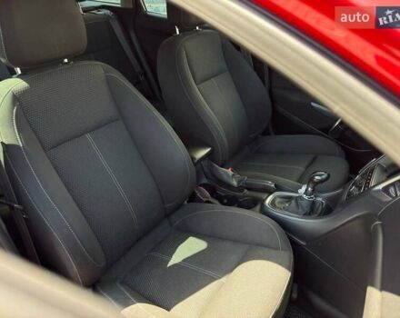 Красный Опель Астра, объемом двигателя 1.7 л и пробегом 266 тыс. км за 8500 $, фото 14 на Automoto.ua