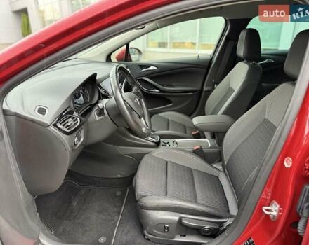 Красный Опель Астра, объемом двигателя 1.5 л и пробегом 174 тыс. км за 15300 $, фото 13 на Automoto.ua