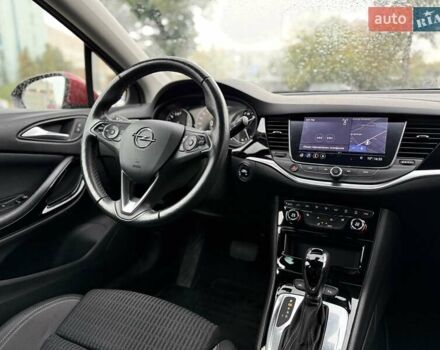 Красный Опель Астра, объемом двигателя 1.5 л и пробегом 174 тыс. км за 15300 $, фото 9 на Automoto.ua