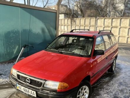 Опель Астра 1994 в Днепре (Днепропетровске) на Automoto.ua Красный Опель Астра, объемом двигателя 1.7 л и пробегом 143 тыс. км за 2500 $, фото 1 на Automoto.ua