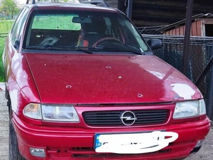 Красный Опель Астра, объемом двигателя 1.6 л и пробегом 270 тыс. км за 1150 $, фото 1 на Automoto.ua
