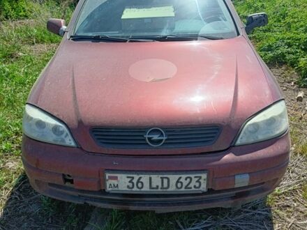 Опель Астра 1998 в Краматорске на Automoto.ua Красный Опель Астра, объемом двигателя 1.6 л и пробегом 255 тыс. км за 1450 $, фото 1 на Automoto.ua