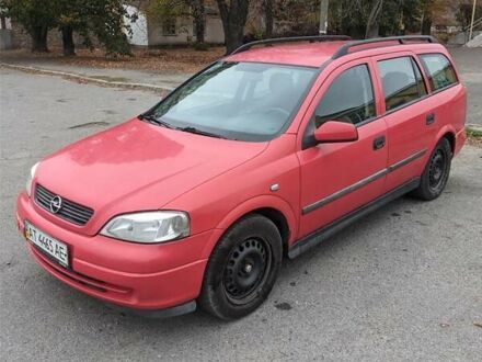 Красный Опель Астра, объемом двигателя 1.6 л и пробегом 295 тыс. км за 2700 $, фото 1 на Automoto.ua