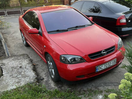 Червоний Опель Астра, об'ємом двигуна 2.2 л та пробігом 200 тис. км за 2200 $, фото 1 на Automoto.ua