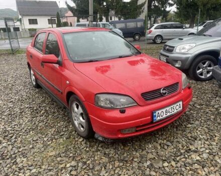 Опель Астра 2002 в Тячеве на Automoto.ua Красный Опель Астра, объемом двигателя 1.8 л и пробегом 300 тыс. км за 2200 $, фото 1 на Automoto.ua