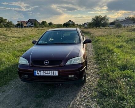 Красный Опель Астра, объемом двигателя 1.4 л и пробегом 188 тыс. км за 3500 $, фото 1 на Automoto.ua