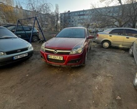 Красный Опель Астра, объемом двигателя 1.6 л и пробегом 156 тыс. км за 4500 $, фото 1 на Automoto.ua