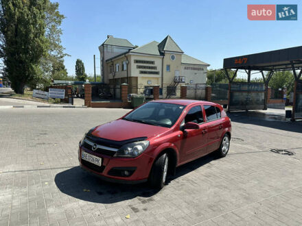 Опель Астра 2006 в Новомосковске на Automoto.ua Красный Опель Астра, объемом двигателя 1.6 л и пробегом 140 тыс. км за 4700 $, фото 1 на Automoto.ua
