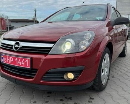Красный Опель Астра, объемом двигателя 1.8 л и пробегом 206 тыс. км за 4250 $, фото 1 на Automoto.ua