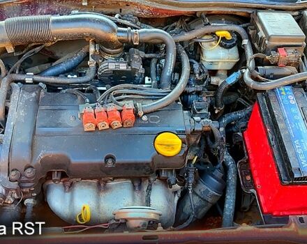 Красный Опель Астра, объемом двигателя 1.4 л и пробегом 0 тыс. км за 2000 $, фото 1 на Automoto.ua