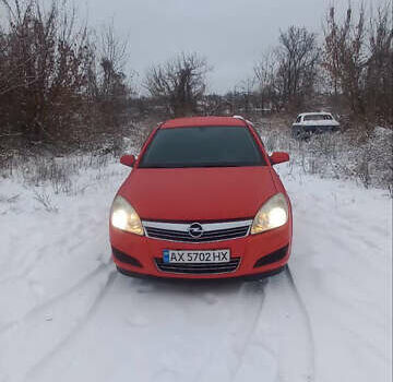 Червоний Опель Астра, об'ємом двигуна 1.6 л та пробігом 238 тис. км за 4500 $, фото 1 на Automoto.ua