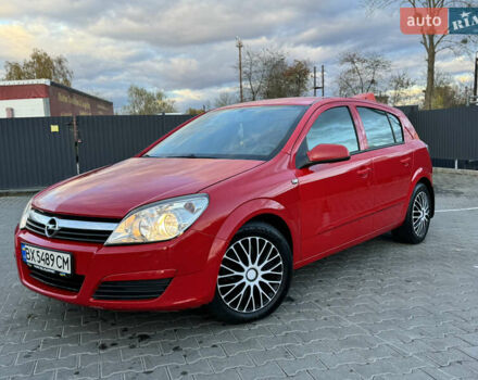 Красный Опель Астра, объемом двигателя 1.6 л и пробегом 318 тыс. км за 4350 $, фото 1 на Automoto.ua