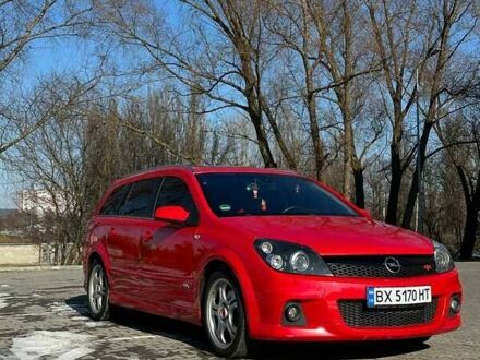 Красный Опель Астра, объемом двигателя 1.6 л и пробегом 235 тыс. км за 6500 $, фото 1 на Automoto.ua