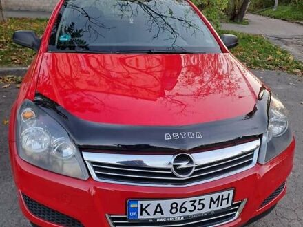 Опель Астра 2009 у Києві на Automoto.ua Червоний Опель Астра, об'ємом двигуна 1.6 л та пробігом 224 тис. км за 5500 $, фото 1 на Automoto.ua