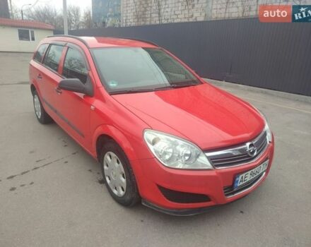Красный Опель Астра, объемом двигателя 1.6 л и пробегом 160 тыс. км за 4999 $, фото 1 на Automoto.ua