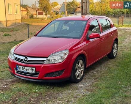 Красный Опель Астра, объемом двигателя 1.36 л и пробегом 104 тыс. км за 5200 $, фото 1 на Automoto.ua