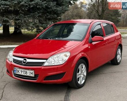 Красный Опель Астра, объемом двигателя 1.8 л и пробегом 215 тыс. км за 4950 $, фото 1 на Automoto.ua