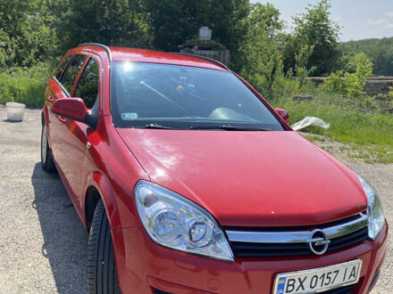 Опель Астра 2010 в Новой Ушице на Automoto.ua Красный Опель Астра, объемом двигателя 1.6 л и пробегом 184 тыс. км за 6500 $, фото 1 на Automoto.ua