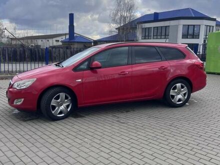 Красный Опель Астра, объемом двигателя 1.69 л и пробегом 220 тыс. км за 6600 $, фото 1 на Automoto.ua