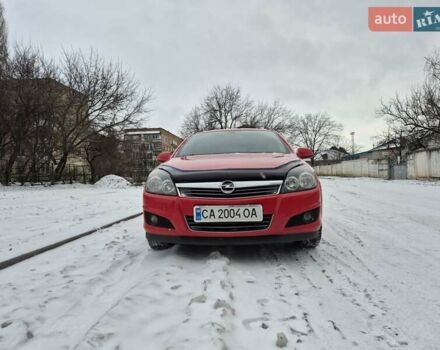 Красный Опель Астра, объемом двигателя 1.6 л и пробегом 151 тыс. км за 6500 $, фото 1 на Automoto.ua