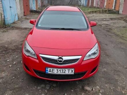 Червоний Опель Астра, об'ємом двигуна 1.4 л та пробігом 230 тис. км за 6500 $, фото 1 на Automoto.ua