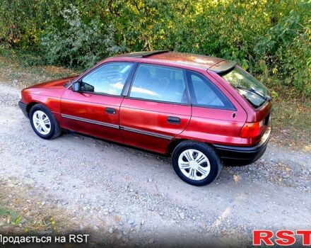 Опель Астра, объемом двигателя 1.4 л и пробегом 100 тыс. км за 1150 $, фото 3 на Automoto.ua
