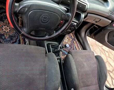Опель Астра, об'ємом двигуна 16 л та пробігом 230 тис. км за 1500 $, фото 5 на Automoto.ua