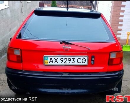 Опель Астра, объемом двигателя 1.6 л и пробегом 300 тыс. км за 1000 $, фото 2 на Automoto.ua