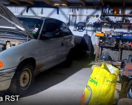 Опель Астра, объемом двигателя 16 л и пробегом 0 тыс. км за 910 $, фото 5 на Automoto.ua