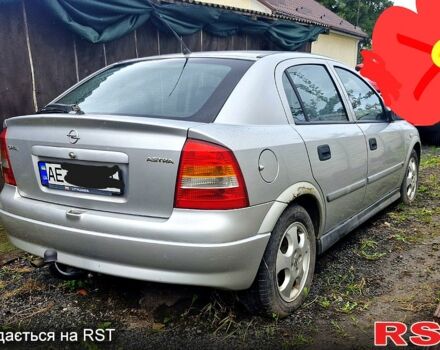 Опель Астра, объемом двигателя 1.7 л и пробегом 327 тыс. км за 2500 $, фото 4 на Automoto.ua