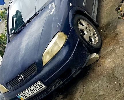Опель Астра, объемом двигателя 1.6 л и пробегом 220 тыс. км за 2100 $, фото 1 на Automoto.ua