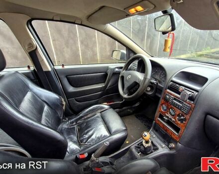 Опель Астра, объемом двигателя 1.7 л и пробегом 327 тыс. км за 2500 $, фото 6 на Automoto.ua