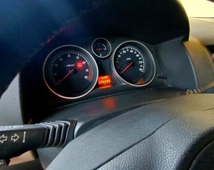 Опель Астра, объемом двигателя 1.8 л и пробегом 175 тыс. км за 5200 $, фото 6 на Automoto.ua