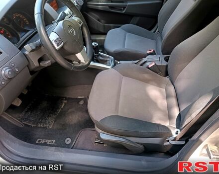 Опель Астра, объемом двигателя 1.6 л и пробегом 195 тыс. км за 4200 $, фото 8 на Automoto.ua