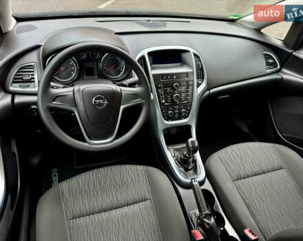 Опель Астра, объемом двигателя 1.4 л и пробегом 163 тыс. км за 6299 $, фото 16 на Automoto.ua