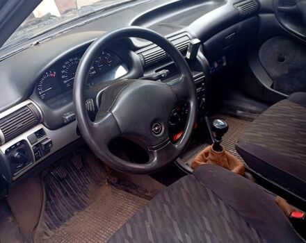 Опель Астра, объемом двигателя 1.8 л и пробегом 150 тыс. км за 1600 $, фото 3 на Automoto.ua