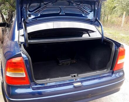 Опель Астра, объемом двигателя 1.4 л и пробегом 220 тыс. км за 4500 $, фото 4 на Automoto.ua