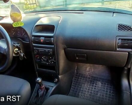 Опель Астра, объемом двигателя 1.4 л и пробегом 268 тыс. км за 4000 $, фото 11 на Automoto.ua
