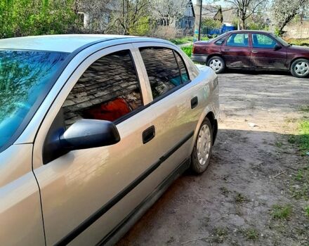Опель Астра, объемом двигателя 1.4 л и пробегом 225 тыс. км за 3700 $, фото 1 на Automoto.ua