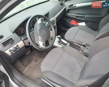 Опель Астра, объемом двигателя 1.8 л и пробегом 345 тыс. км за 4400 $, фото 2 на Automoto.ua